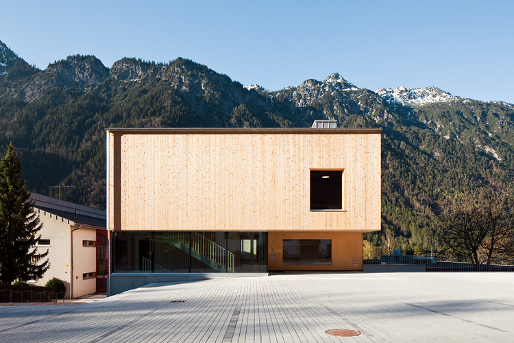 Gemeindehaus Innerbraz, Innerbraz, Klostertal, Johannes Nägele, Christian Flatscher, Architekturfotografie, Fotografie, Architekturphotographie, Photographie, Architektur, Vorarlberg