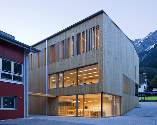 Gemeindehaus Innerbraz, Innerbraz, Klostertal, Johannes Nägele, Christian Flatscher, Architekturfotografie, Fotografie, Architekturphotographie, Photographie, Architektur, Vorarlberg