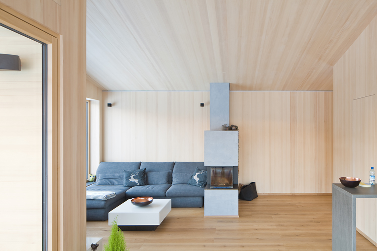 Haus Schuster, Riezlern, Kleinwalsertal, Pfanzelt Architekten, Alexander Pfanzelt, Christian Flatscher, Architekturfotografie, Fotografie, Architekturphotographie, Photographie, Architektur, Vorarlberg