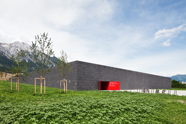 Sammlungs- und Forschungszentrum der Tiroler Landesmuseen, Hall in Tirol, Tiroler Landesmuseen, Franz Architekten, Franz und Sue, Franz & Sue, Christian Flatscher, Architekturfotografie, Fotografie, Architekturphotographie, Photographie, Architektur, Tirol