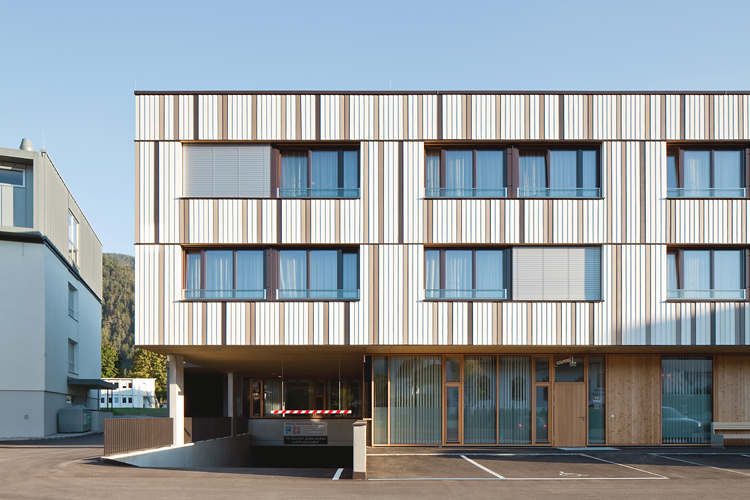 Sozialzentrum Kundl, Mitanond, Tigewosi, Kundl, Breitenbach, Arge Moser Kleon Moser, Bruno Moser, Architekturwerkstatt, Moser Kleon Architekten, Thomas Moser, Werner Kleon, Christian Flatscher, Architekturfotografie, Fotografie, Architekturphotographie, Photographie, Architektur, Tirol