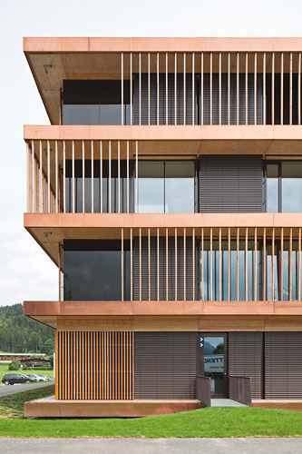 Stammhaus Egger, Fritz Egger GmbH & Co OG, St. Johann in Tirol, Bruno Moser, Architekturwerkstatt, Christian Flatscher, Architekturfotografie, Fotografie, Architekturphotographie, Photographie, Architektur, Tirol