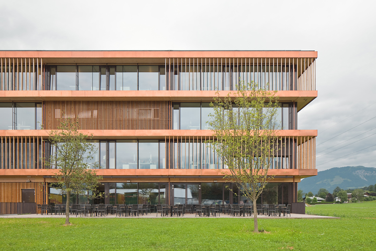 Stammhaus Egger, Fritz Egger GmbH & Co OG, St. Johann in Tirol, Bruno Moser, Architekturwerkstatt, Christian Flatscher, Architekturfotografie, Fotografie, Architekturphotographie, Photographie, Architektur, Tirol