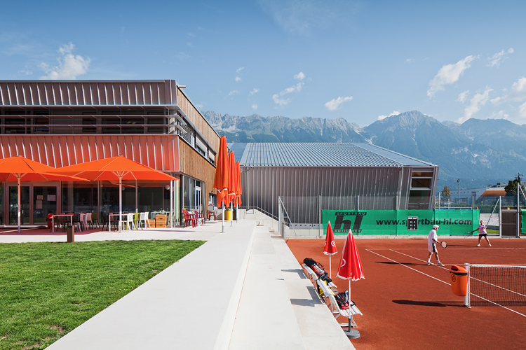 Tennisanlage Wiesengasse, Innsbruck, Beaufort Architekten, IIG, Sportunion Tirol, Turnerschaft Innsbruck, Christian Flatscher, Architekturfotografie, Fotografie, Architekturphotographie, Photographie, Architektur, Tirol