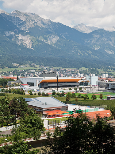 Tennisanlage Wiesengasse, Innsbruck, Beaufort Architekten, IIG, Sportunion Tirol, Turnerschaft Innsbruck, Christian Flatscher, Architekturfotografie, Fotografie, Architekturphotographie, Photographie, Architektur, Tirol