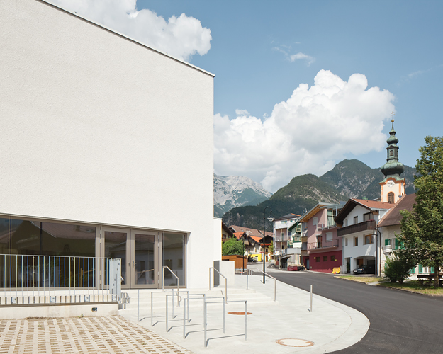 Veranstaltungszentrum Zirl, VAZ, Zirl, B4, Wolf Architektur, Wolfgang Grossruck, Christian Flatscher, Architekturfotografie, Fotografie, Architekturphotographie, Photographie, Architektur, Tirol