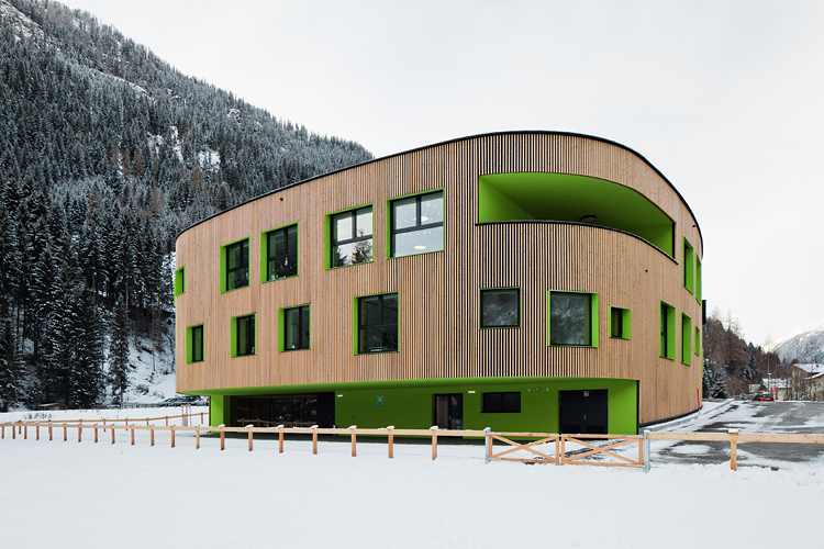 Volksschule Kappl, Kappl, Paznaun, Stoll.Wagner+Partner Architektur, Reinhard Wagner, Philipp Stoll, Christian Flatscher, Architekturfotografie, Fotografie, Architekturphotographie, Photographie, Architektur, Tirol