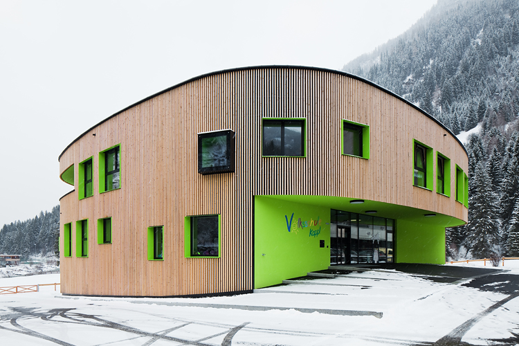 Volksschule Kappl, Kappl, Paznaun, Stoll.Wagner+Partner Architektur, Reinhard Wagner, Philipp Stoll, Christian Flatscher, Architekturfotografie, Fotografie, Architekturphotographie, Photographie, Architektur, Tirol